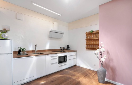Egling Apartment | Apartment 'Ferienwohnung Marie' with Shared Terrace, Shared Garden and Wi-Fi