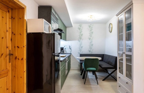 Ilversgehofen Apartment | Apartment 'Ferienwohnung Bernoth' with Shared Pool, Shared Garden and Wi-Fi