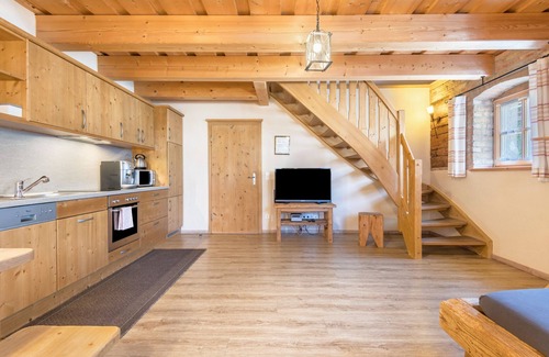 Freyung Apartment | Apartment 'Ferienwohnung Stod´l' with Private Pool, Private Terrace and Wi-Fi