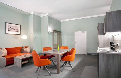 Luckau Apartment | Apartment 'Ferienwohnung 2' with Shared Terrace and Wi-Fi