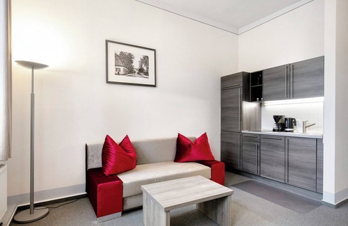 Luckau Apartment | Apartment 'Ferienwohnung 4' with Shared Terrace and Wi-Fi