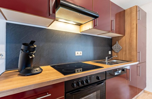 Neuried Apartment | Apartment 'Ferienwohnung, 55qm' with Wi-Fi