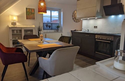 Niebuell Apartment | Apartment 'Ferienwohnung Auszeit' with Wi-Fi