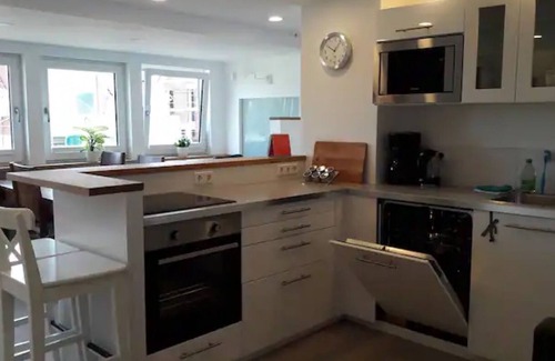 Telgte Apartment | Apartment 'Ferienwohnung Feuerbach' with Shared Terrace, Shared Garden and Wi-Fi