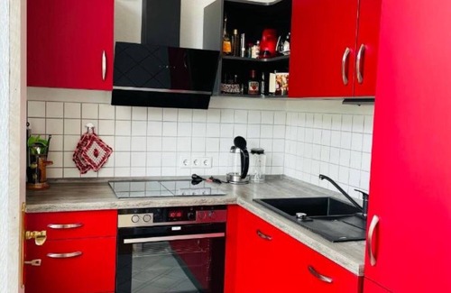 Zwickau Apartment | Apartment 'Ferienwohnung Glück Auf' with Balcony and Wi-Fi