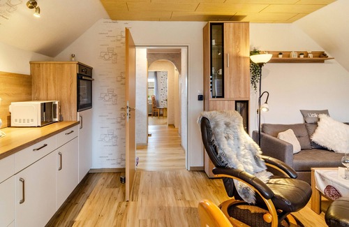 Riepe Apartment | Apartment 'Ferienwohnung Utkiek' with Private Terrace, Private Garden and Wi-Fi