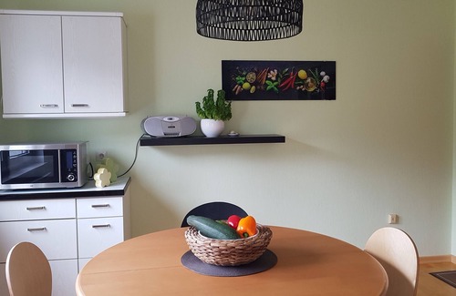 Lauterbach Apartment | Apartment 'Fewo Zimmer' with Private Terrace and Shared Garden