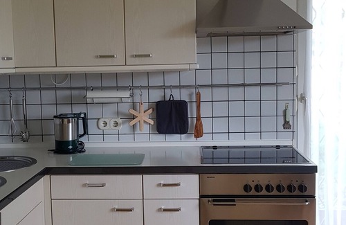 Lauterbach Apartment | Apartment 'Fewo Zimmer' with Private Terrace and Shared Garden