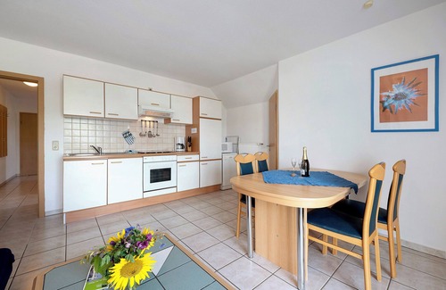 Thornich Apartment | Apartment 'Fewo Goofy' with Mountain View, Private Garden and Wi-Fi