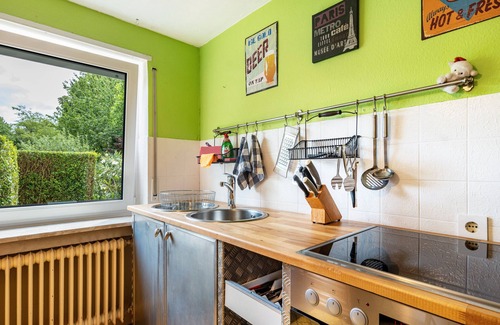 Sinsheim Apartment | Apartment 'Fewo-loh4-sinsheim' with Private Terrace, Shared Garden and Wi-Fi