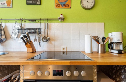 Sinsheim Apartment | Apartment 'Fewo-loh4-sinsheim' with Private Terrace, Shared Garden and Wi-Fi