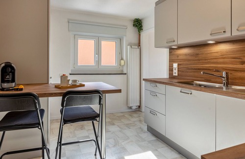 Kadelburg Apartment | Apartment 'Fewo Stempel' with Private Terrace, Private Garden and Wi-Fi