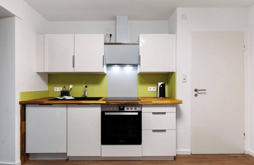 Herbolzheim Apartment | Apartment 'Fewo Unter Der Kirche' with Wi-Fi