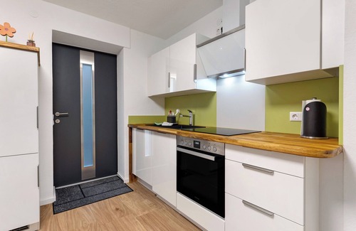 Herbolzheim Apartment | Apartment 'Fewo Unter Der Kirche' with Wi-Fi