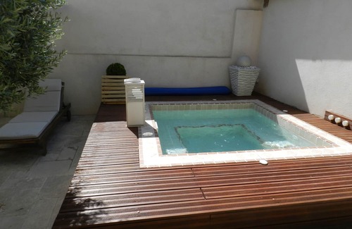Maubec Apartment | Apartment/flat - Maubec