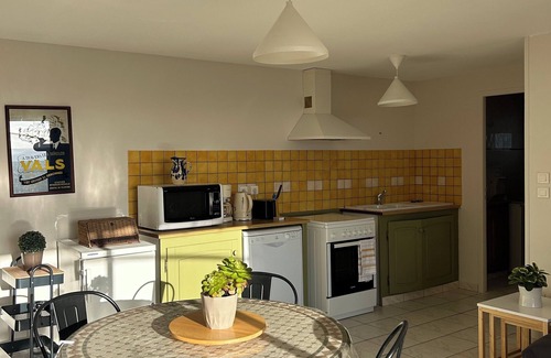 Vals-les-Bains Apartment | apartment/flat - VALS LES BAINS