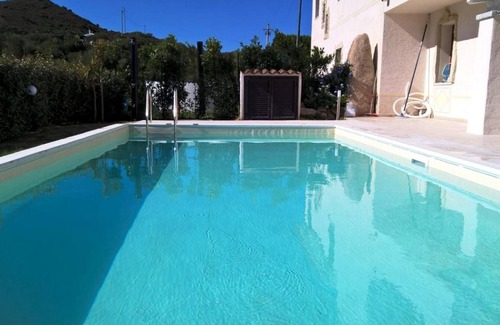 Case Peschiera-Lu Fraili Apartment | Apartment 'Florida1 - Prestige Exclusive' with Sea View, Wi-Fi and Air Conditioning