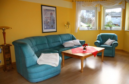 Benshausen Apartment | Apartment for 1 to 2 people on the southern slope of the Thuringian Forest