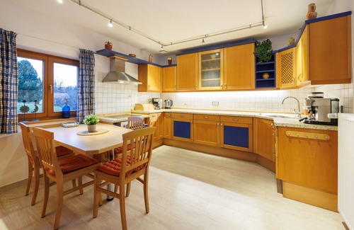 Bibelod Apartment | Apartment for 2-4 people in a sunny location with mountain views