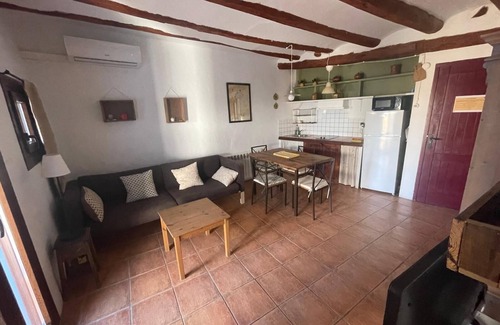 La Codonera Apartment | Apartment for 3 pers. next to the Spanish Tuscany, the Matarraña region.