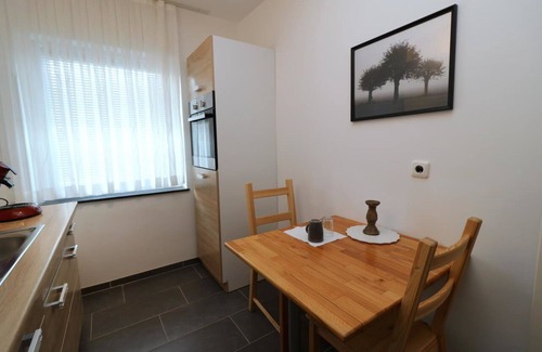 Frohnhausen Apartment | Apartment for 4 guests with 52m² in Essen (127814)