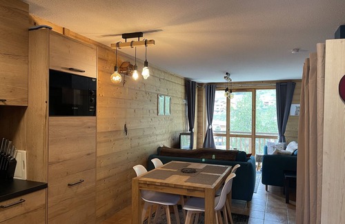 Lanslevillard Apartment | Apartment for 4 people on the slopes
