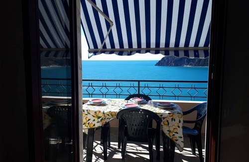 Moneglia Apartment | Apartment for 4 persons approx. 65 m² in Moneglia, Italian Riviera (Italian west coast)