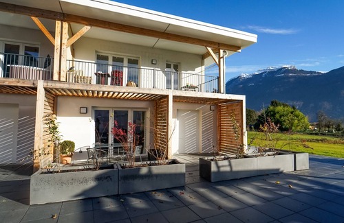 Chaparon Apartment | Apartment for 4 people with tennis condominium
