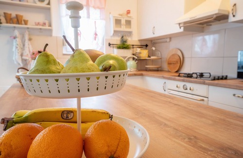 Pirovac Apartment | Apartment for 5 persons near the main city beach