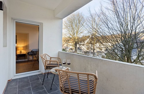 Ruettenscheid Apartment | Apartment for 7 people 5 minutes to the Essen trade fair/main station
