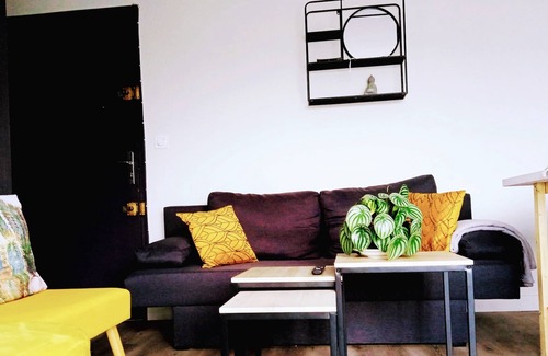 La Madeleine-Bellevue Apartment | Apartment For A Couple's Getaway