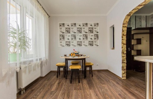 Vyshneve Apartment | Apartment for a day in Vishnevoe