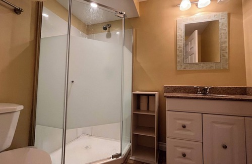 Port Weller West Apartment | Apartment for Family Vacation or Short Term Rental in St Catharines, Niagara