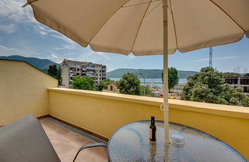 Meljine Apartment | Apartment for families with sea view in Herceg Novi