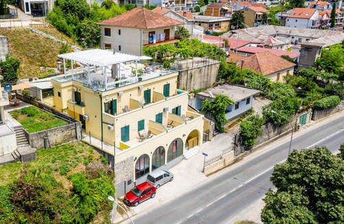 Meljine Apartment | Apartment for families with sea view in Herceg Novi