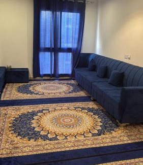 Al Ghubrah Ash Shamaliyyah Apartment | Apartment for Family