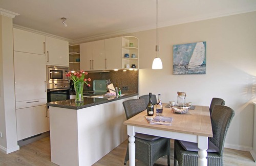Westerland Apartment | Apartment for max. 4 persons with terrace - only 400m to the beach!