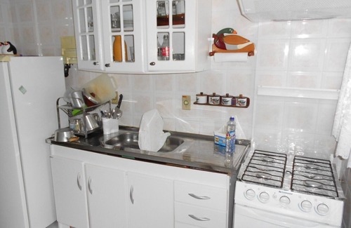 Ipiranga Apartment | Apartment for up to 8 people martim de sá with air + house for 12 people + sobrado for 15 people