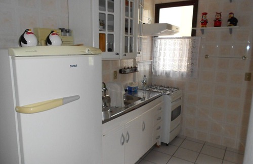 Ipiranga Apartment | Apartment for up to 8 people martim de sá with air + house for 12 people + sobrado for 15 people