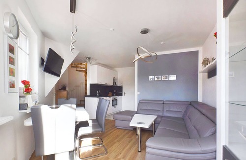 Ostseebad Prerow Apartment | Apartment for up to 5 persons near center and beach, south-west-facing balcony, WLAN, washing machine