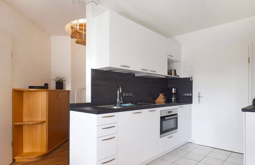 Ostseebad Prerow Apartment | Apartment for up to 5 persons near center and beach, south-west-facing balcony, WLAN, washing machine