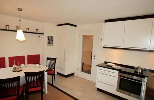 Rottau House | Apartment for up to 6 people, 120 sqm, 2 separate bedrooms, sofa bed, TV, WLAN, terrace