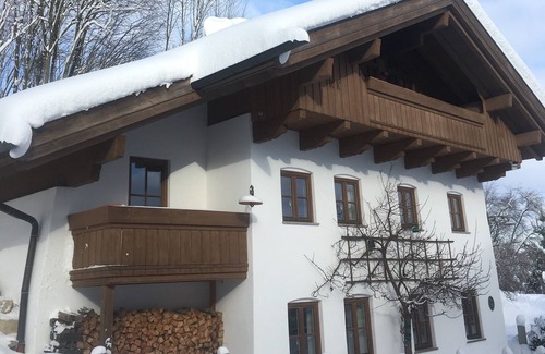 Rottau House | Apartment for up to 6 people, 120 sqm, 2 separate bedrooms, sofa bed, TV, WLAN, terrace