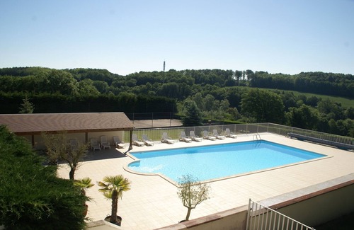 Faverolles House | Apartment near beach with pools and gym