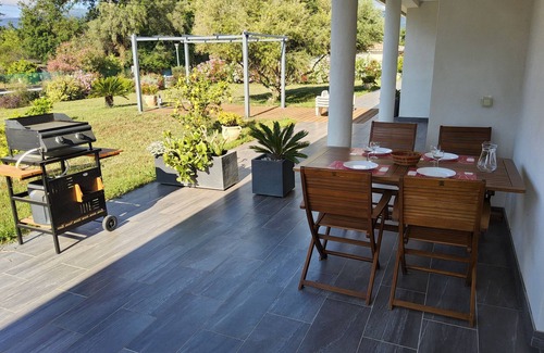 Morta Apartment | Apartment 2-4 pers - ground floor 48m2 + terrace 38m2 near sea and mountains