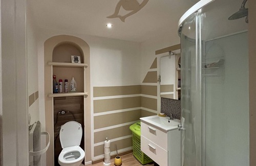 Saint-Eloy-les-Mines Apartment | Apartment 'Le Bellagio' with Shared Terrace and Wi-Fi