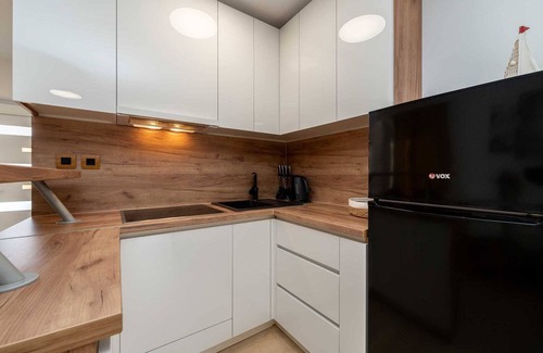 Zrce Apartment | Apartment Franka -800m from the sea with parking