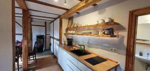 Pantow Apartment | Apartment Freterg Holt, Nähe Binz in traumhafter Alleinlage, Beirau & Beirau GbR