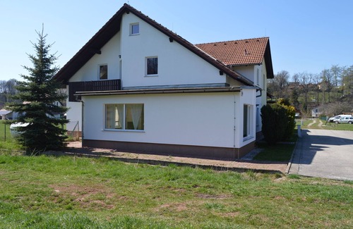 Dolni Lanov House | Apartment Frida-Rosa in the Giant Mountains