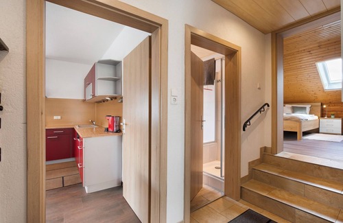 Offingen Apartment | Apartment 'Friedmann' with Private Garden, Balcony and Wi-Fi